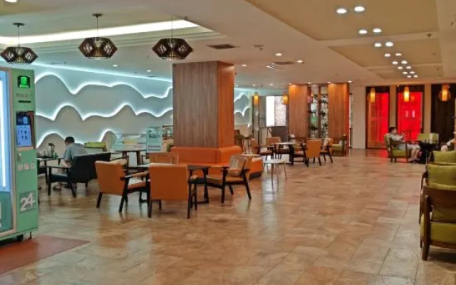 Jinjiang Business Hotel