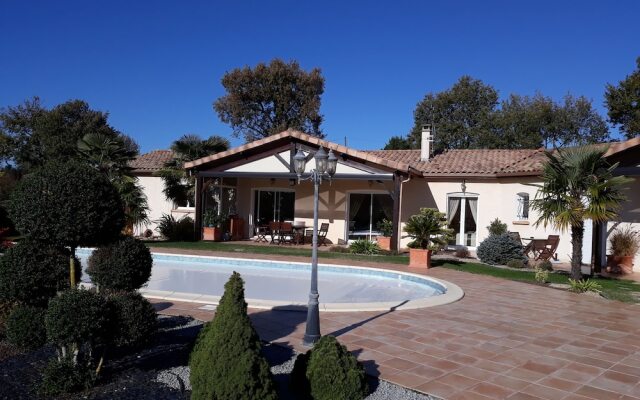 Le Clos Castel