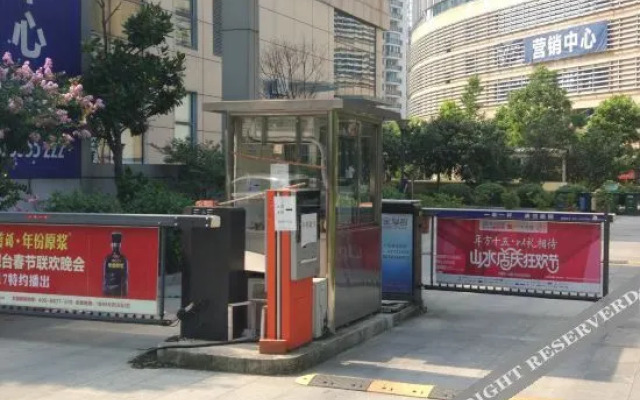 Palm Lake Serviced apartment