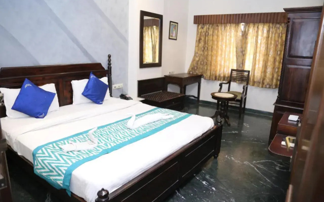 H n M The Boutique Hotel