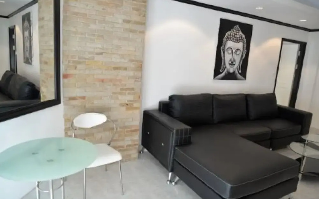 Jomtien Beach Condominium 6th Floor Apartment