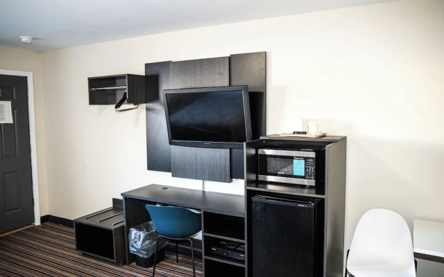 Capri inn and Suites