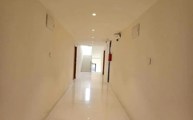 Western Suites