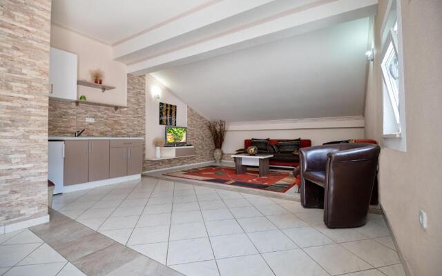 Apartments Villa San