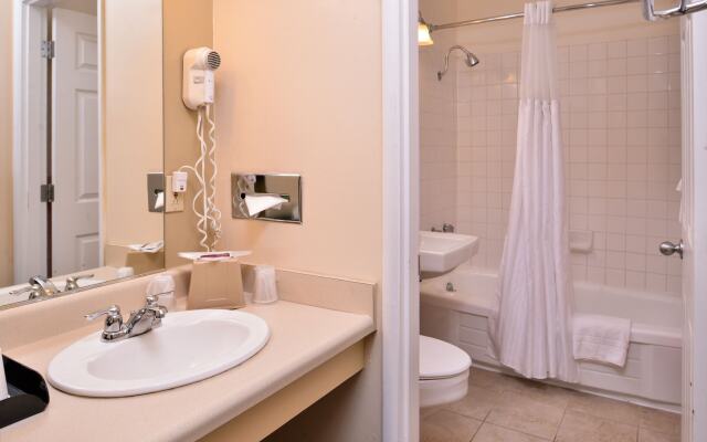 Campus Inn & Suites Eugene Downtown