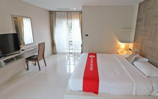 Nida Rooms Ratchathewi Makkasan Silver