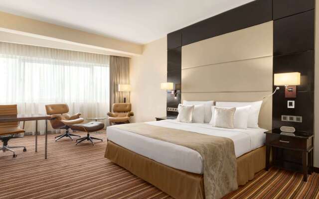 Ramada by Wyndham Colombo Hotel
