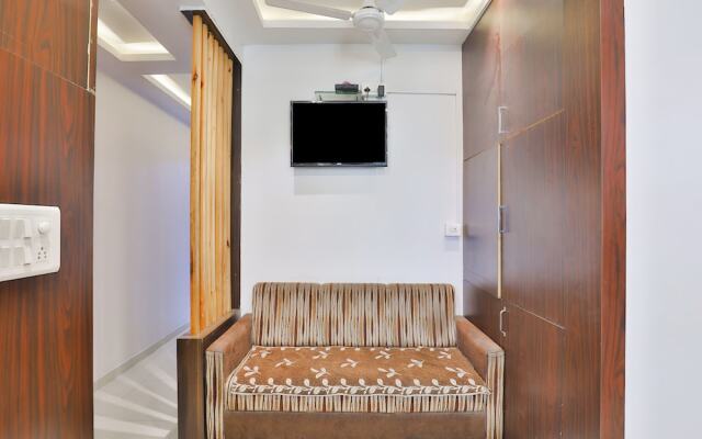 OYO 5476 Hotel Sunrise