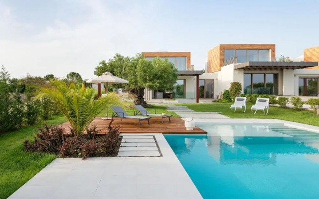 Luria Homes