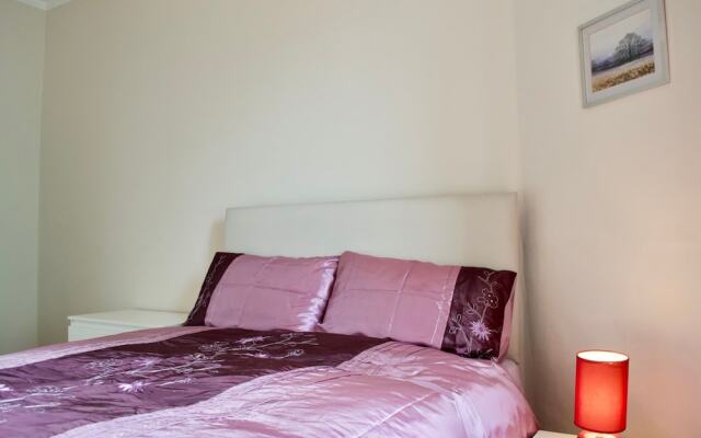1 Bedroom Flat In Edinburgh