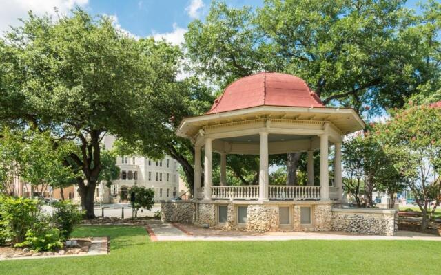 5 O Clock Somewhere WW H302