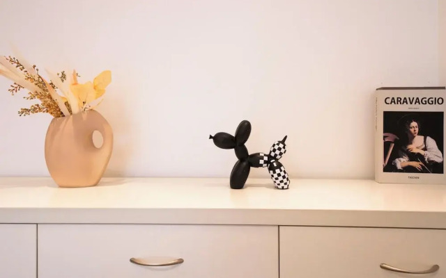 Tyms Stylish 1BR 1BA Apt Yongxin Century