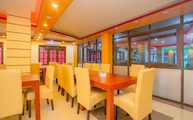 Oyo 589 Hotel Trimurti