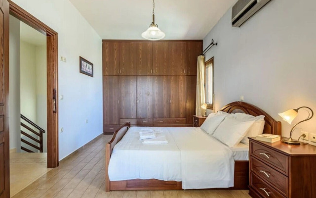Eleni s Villa new Listing TOP Destination