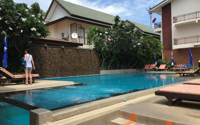 Coconut  Grove Hotel Samui - Hostel