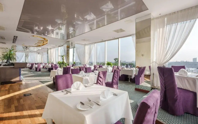 Riga Islande Hotel
