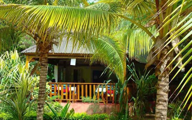 Hotel Awale Plage Village Vacances