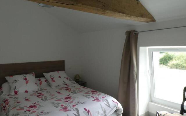 Gîte La Roche-sur-Yon, 5 pièces, 10 personnes - FR-1-426-157