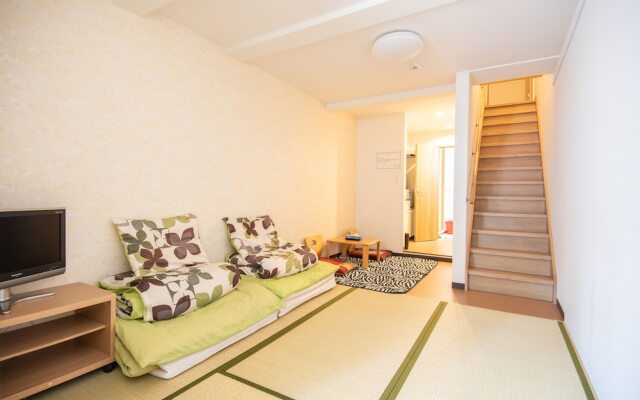 Osaka Tengachaya Guesthouse SAYURI Teguan