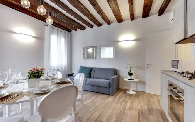 Laguna Luxury 1 by Wonderful Italy