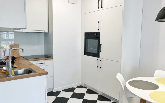 Fox Center Apartments