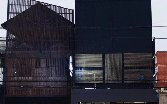 Leela Boutique (ลีลาบูทีค)