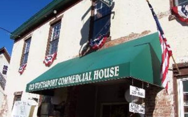 Old Winterport Commercial House