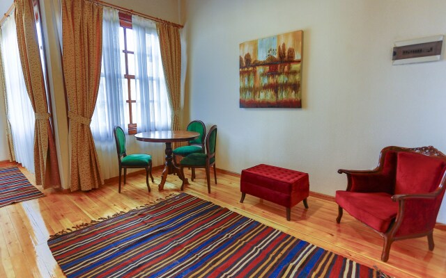 Atelya Art Hotel