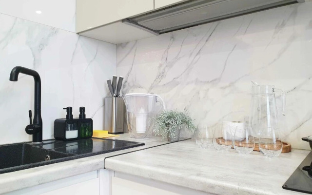 UT Адоратского 1Б