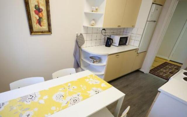 Yömyssy Apartments