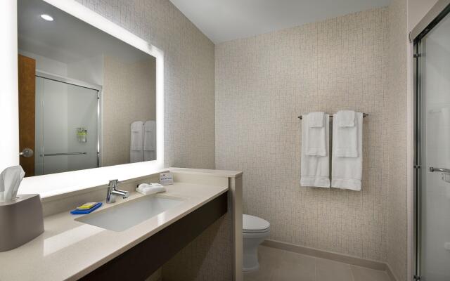 Holiday Inn Express Lake Park by IHG