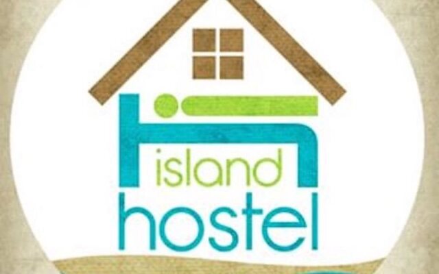 Island Hostel Boracay - Adults Only