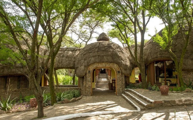 Serengeti Serena Safari Lodge