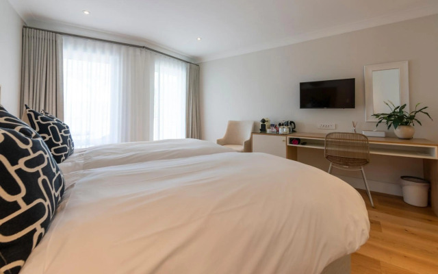 Hide Away Guest House