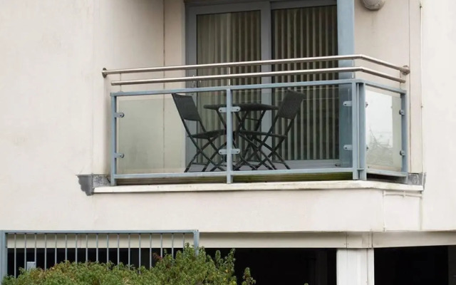 Royal Sovereign with parking