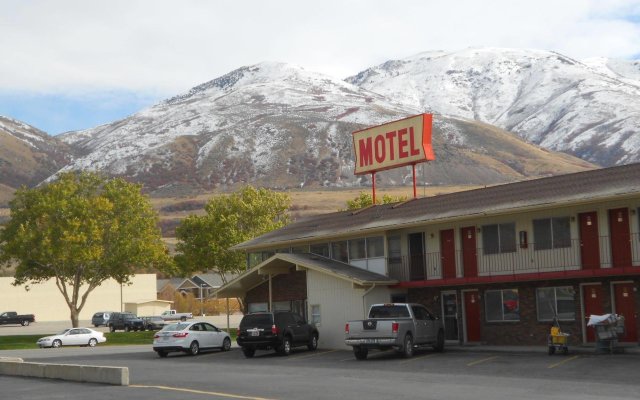 Galaxie Motel Brigham City