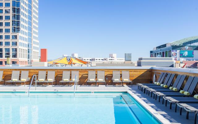 Kimpton Hotel Palomar Phoenix Cityscape by IHG