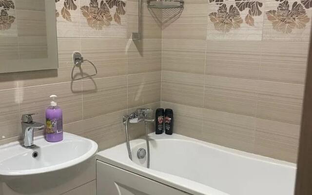 Апартаменты на Приморском бульваре 57