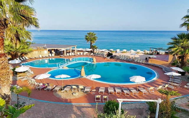 Baia Tropea Resort
