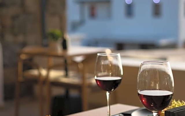Damianos Hotel