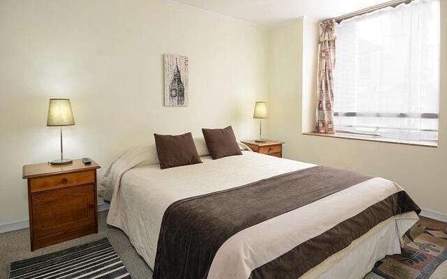 Seven Aparthotel