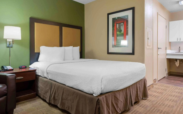 Extended Stay America Select Suites Denver Cherry Creek