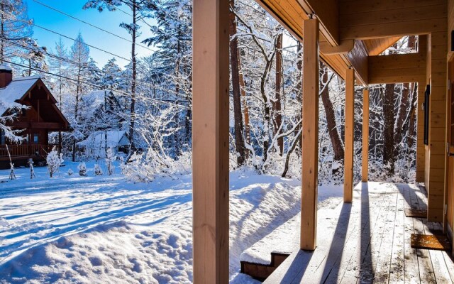 Baan Hakuba
