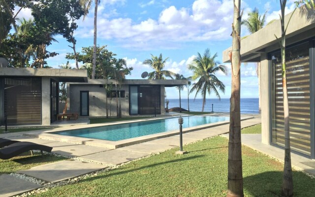 Veue Beach Cabins