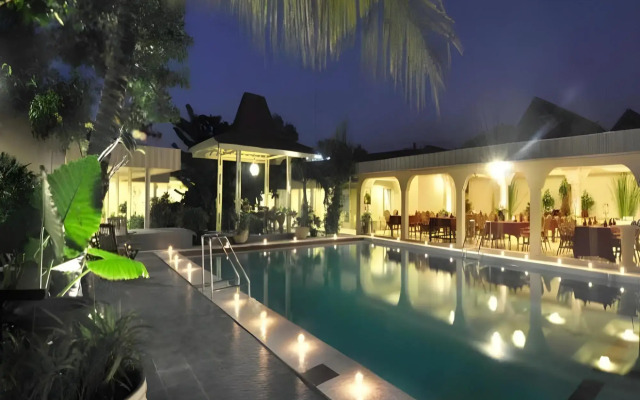 Hotel GRAND ROSELA Yogyakarta