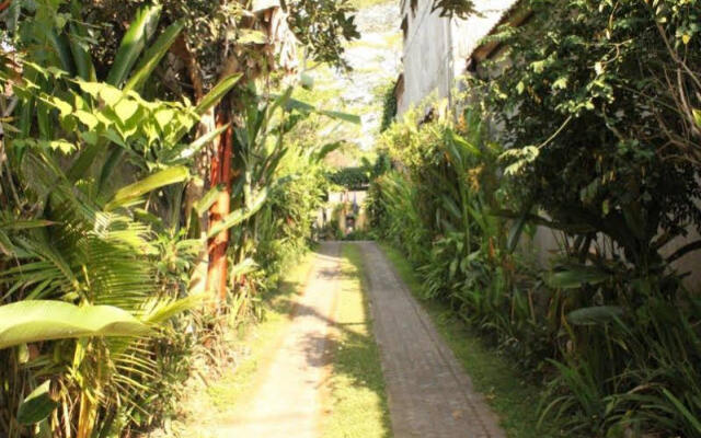 Batik Painting Villa Bali