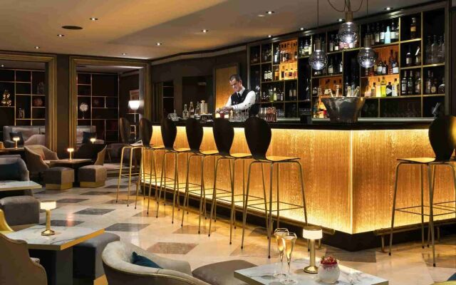 Hôtel Barrière l'Hermitage