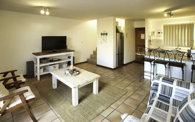 4 Birds view Self catering