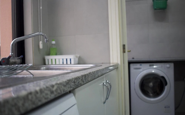 Casino Figueira Prime Apartment by Rent4all