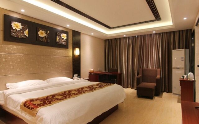 GreenTree Inn JiangSu ZHenjiang Jurong Yalong Hotel